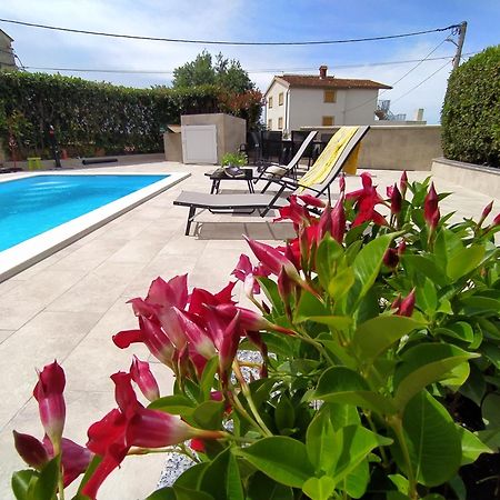 Villa Krasa Sea View Apartmants With Pool Ližnjan Extérieur photo