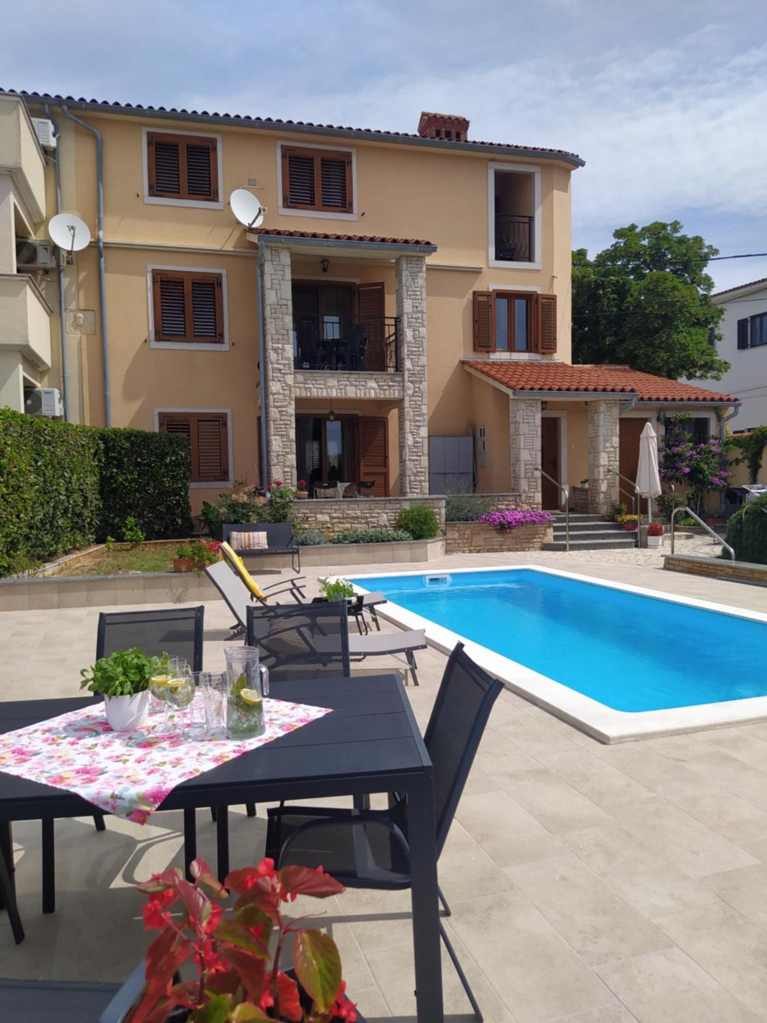 Villa Krasa Sea View Apartmants With Pool Ližnjan Extérieur photo