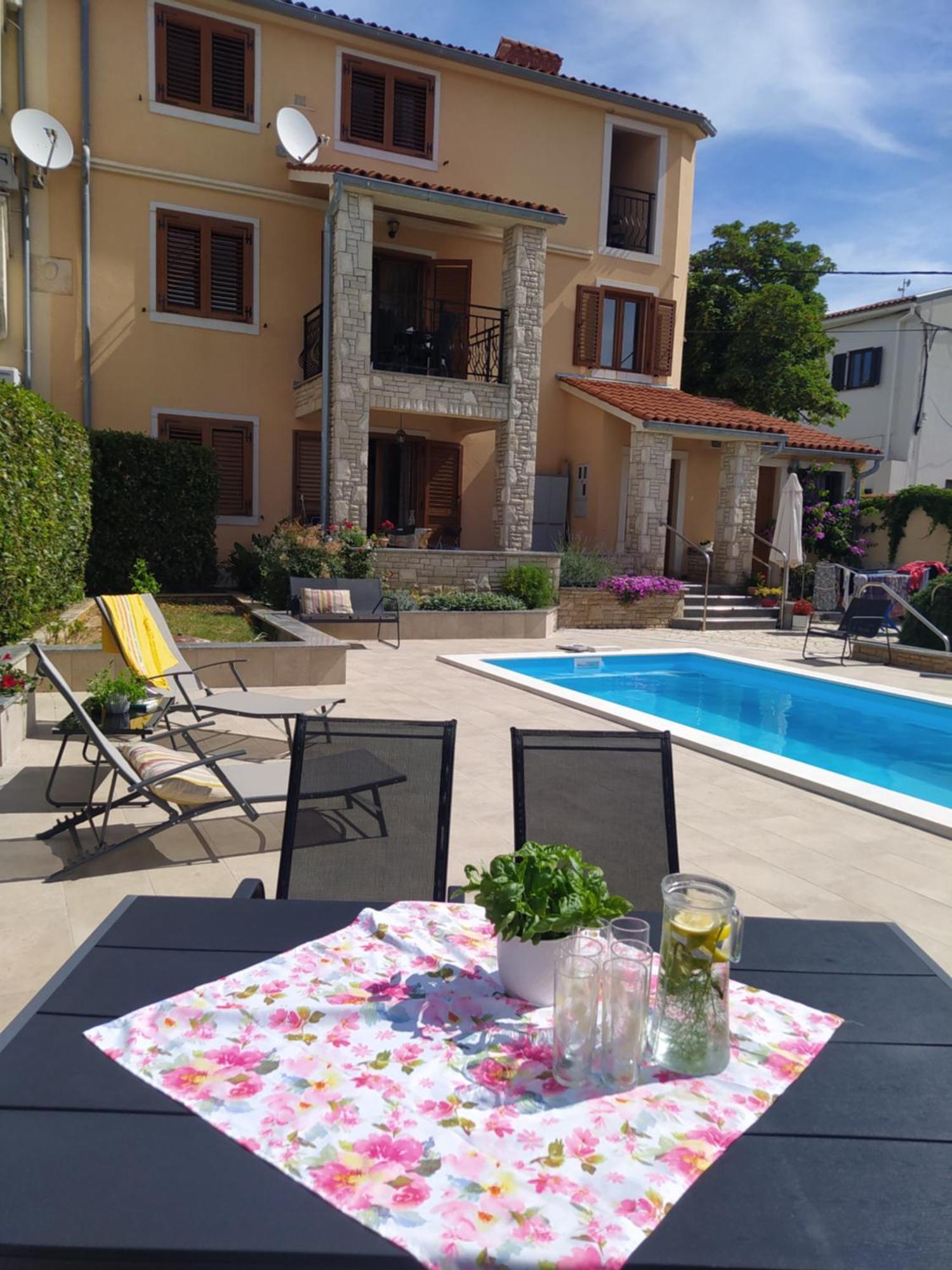 Villa Krasa Sea View Apartmants With Pool Ližnjan Extérieur photo