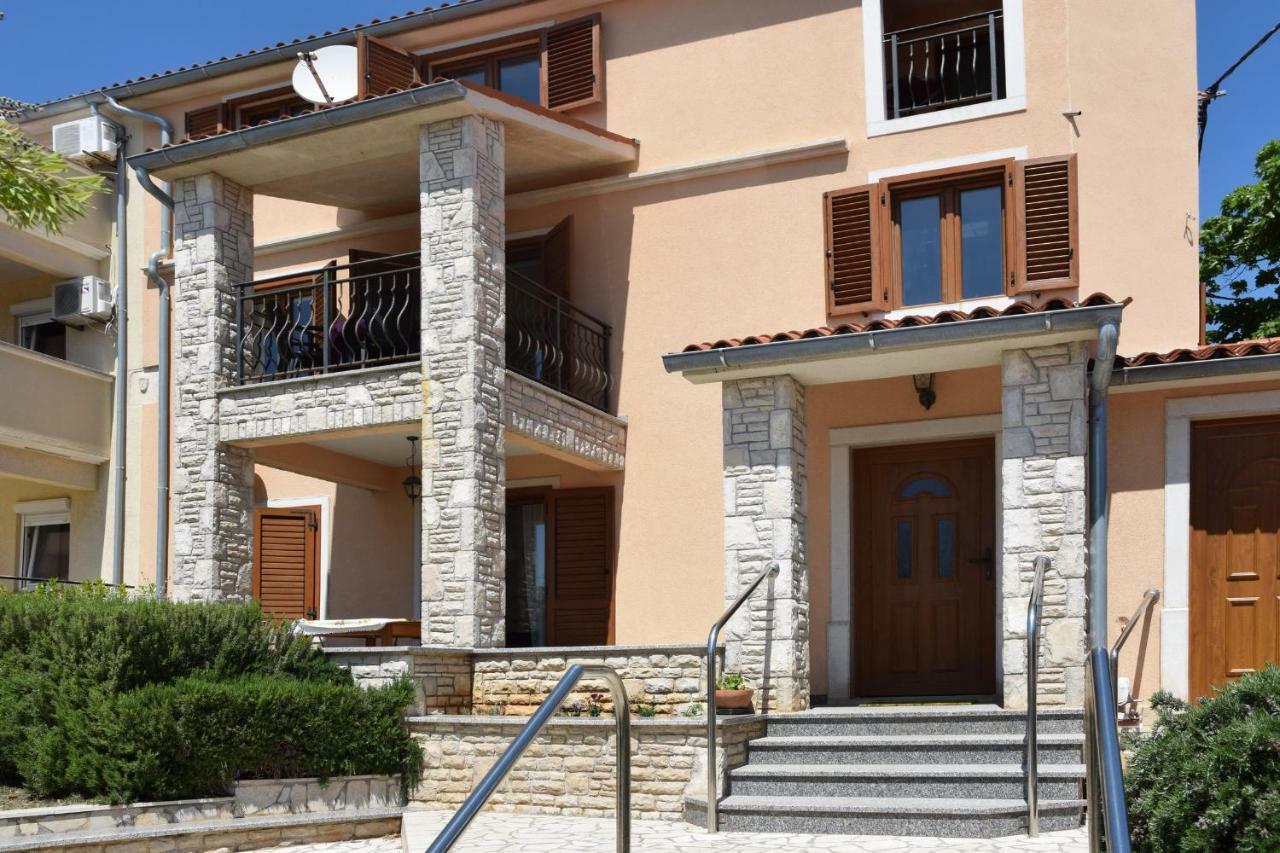 Villa Krasa Sea View Apartmants With Pool Ližnjan Extérieur photo