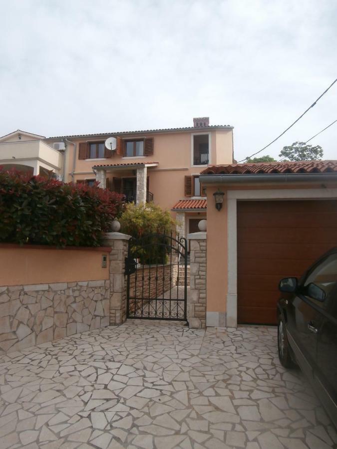 Villa Krasa Sea View Apartmants With Pool Ližnjan Extérieur photo